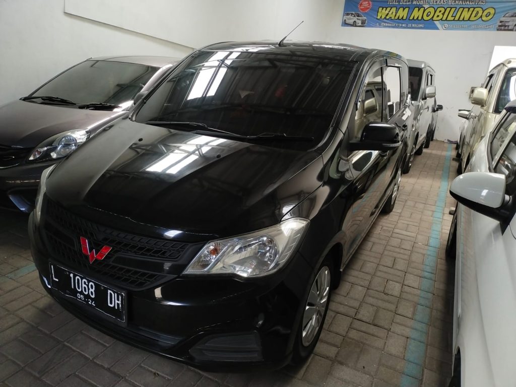 MOBIL BEKAS WULING CONFERO